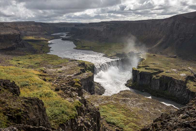 Island, Wasserfall Hafragilsfoss, Sehenswuerdigkeiten