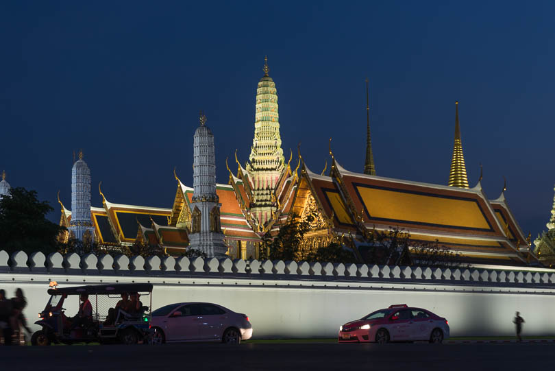 Bangkok Sehenswürdigkeiten: Abendstimmung am Grossen Palast, Bangkok